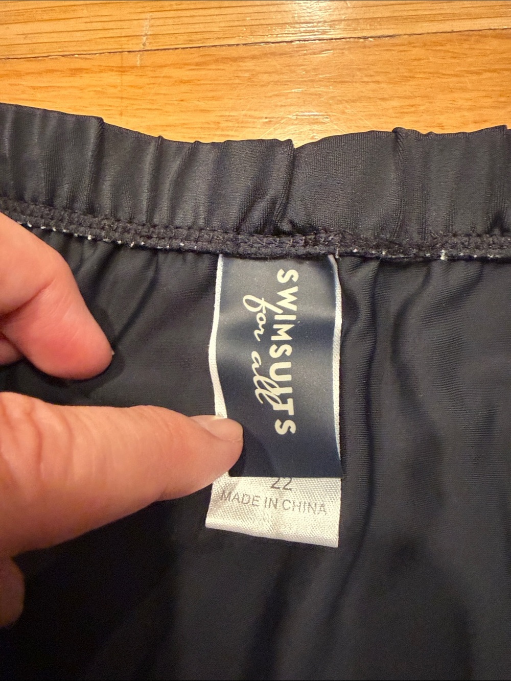 Swimsuit for all black swim bottoms size 22. - Picture 4 of 7